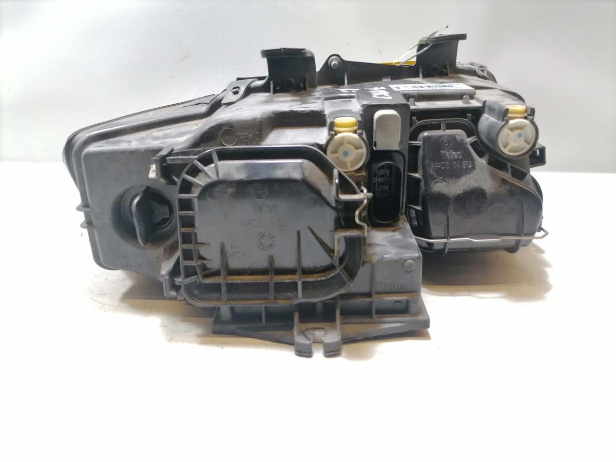 Audi A4 8E B6 original Scheinwerfer vorn links Halogen Bj.2002